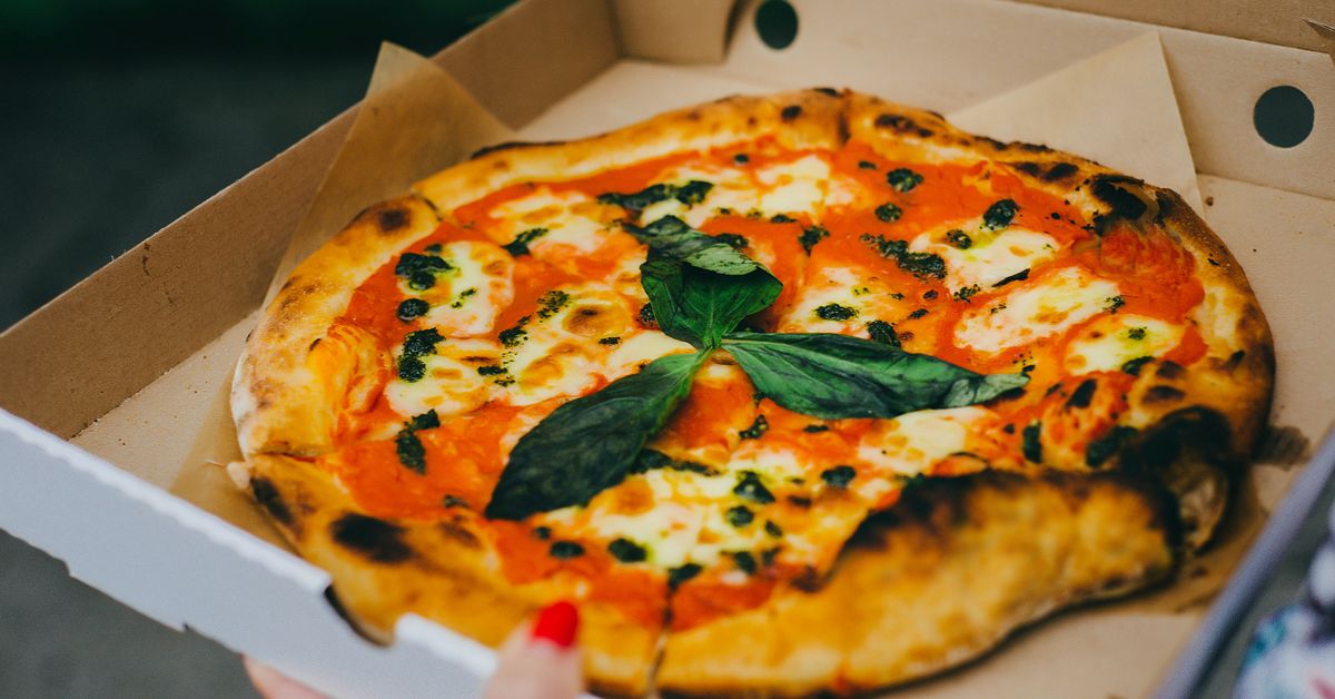 Authentic Italian Pizza Recipes From Naples and Beyond